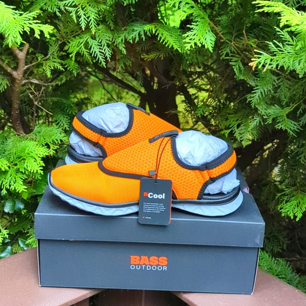 G.H. Bass & Co. Orange and Gray Sneakers